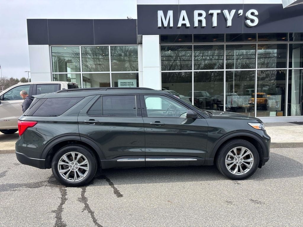 2023 Ford Explorer XLT