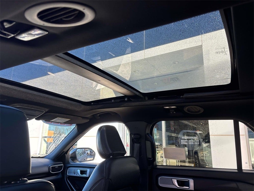 2022 Ford Explorer ST-Line