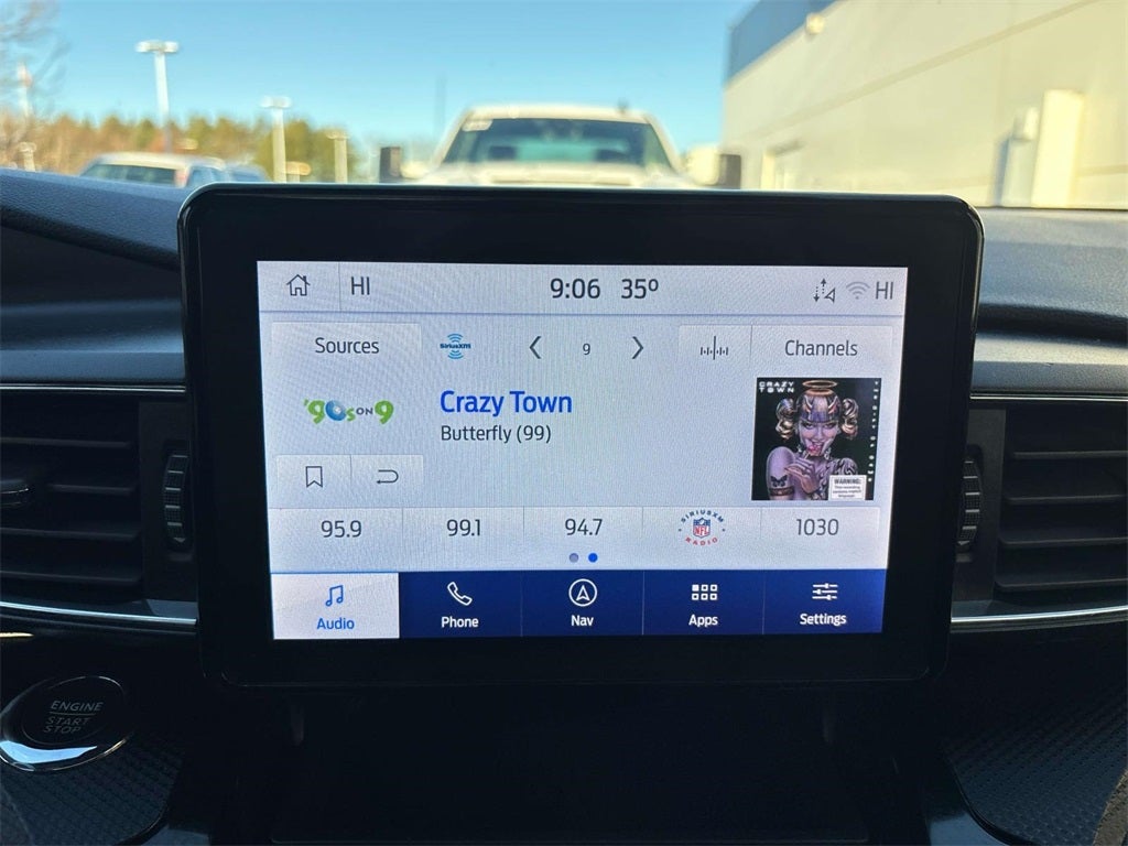 2022 Ford Explorer ST-Line