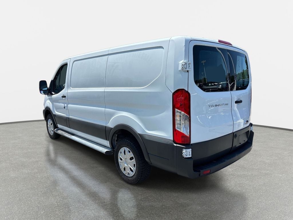 2017 Ford Transit-250 Base