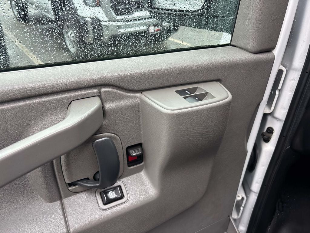 2020 GMC Savana 3500 Work Van