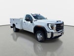 2025 GMC Sierra 3500HD Pro 146 WB