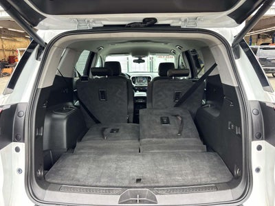2018 GMC Acadia SLE-2