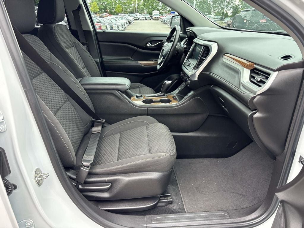 2018 GMC Acadia SLE-2