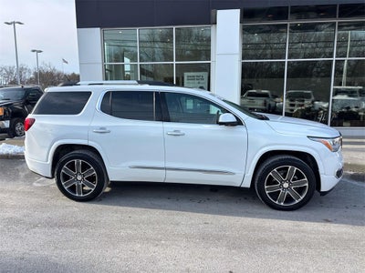 2019 GMC Acadia Denali