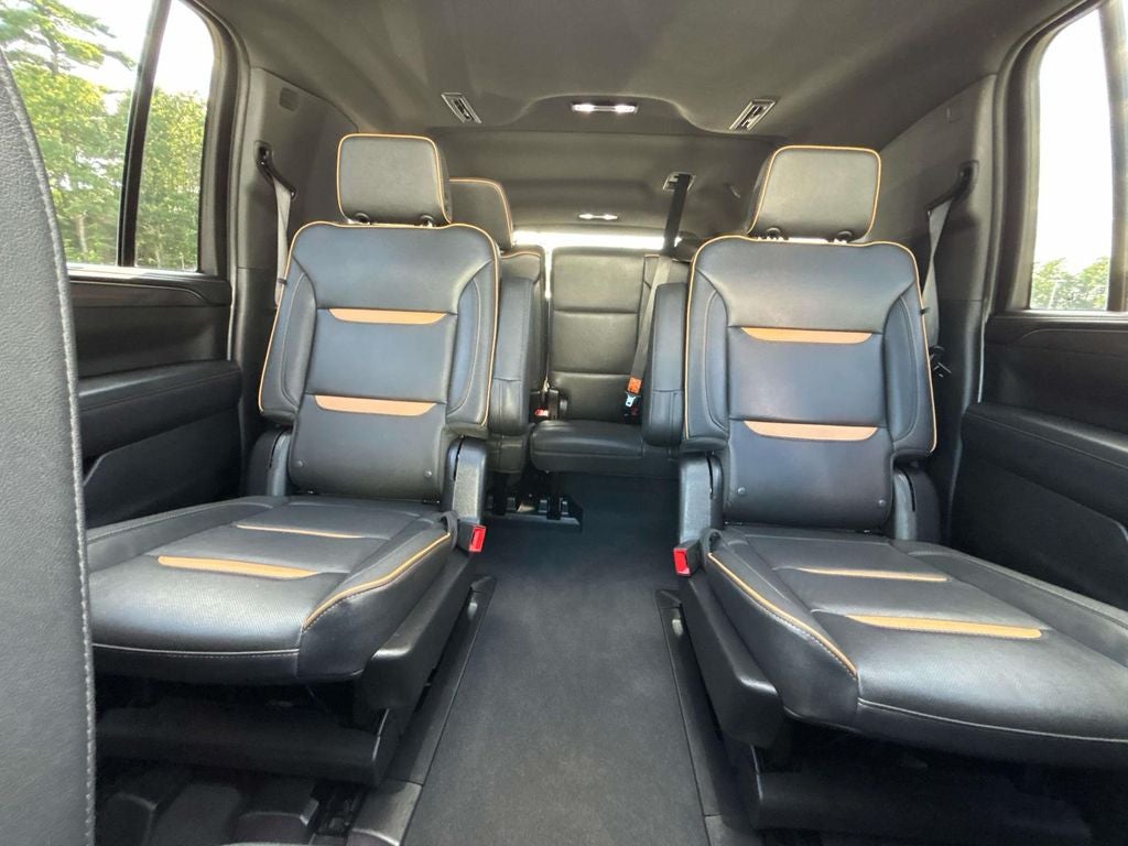 2024 GMC Yukon XL AT4