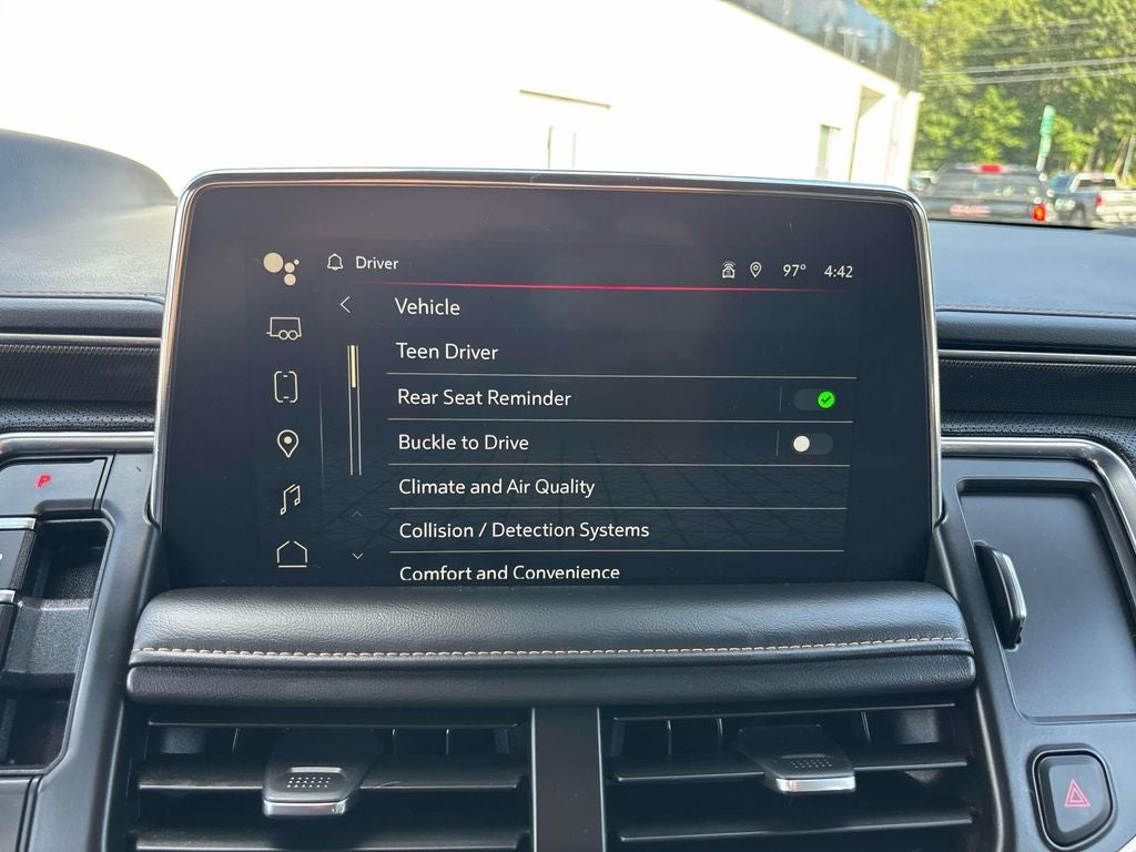 2024 GMC Yukon XL AT4