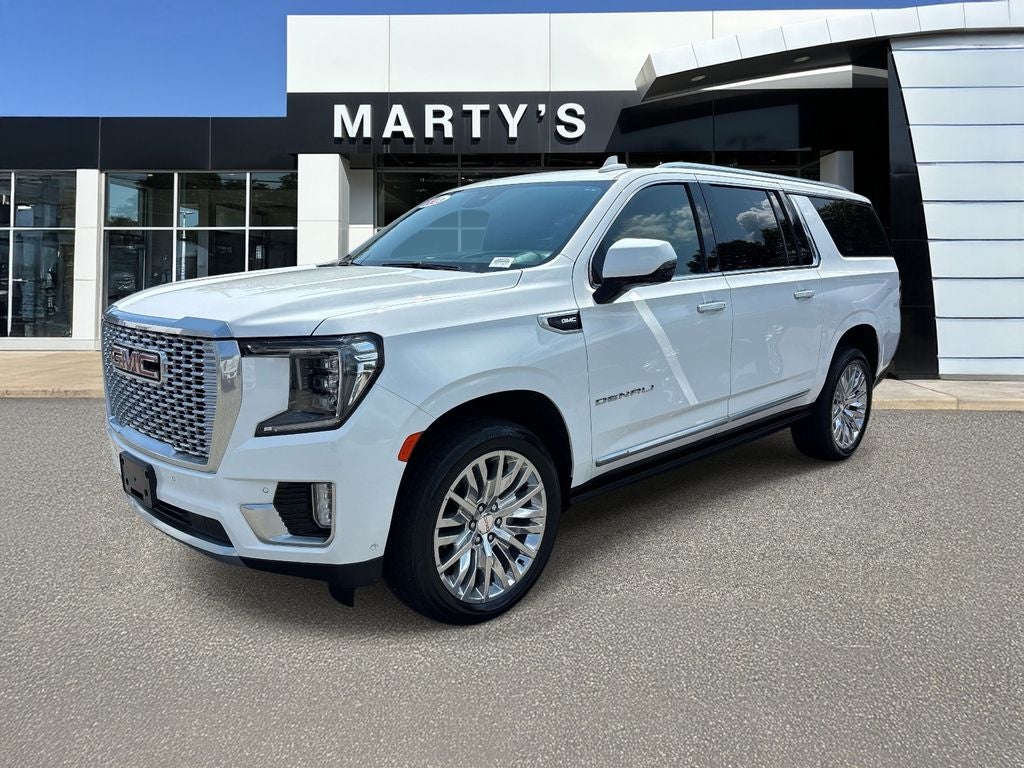 2023 GMC Yukon XL Denali