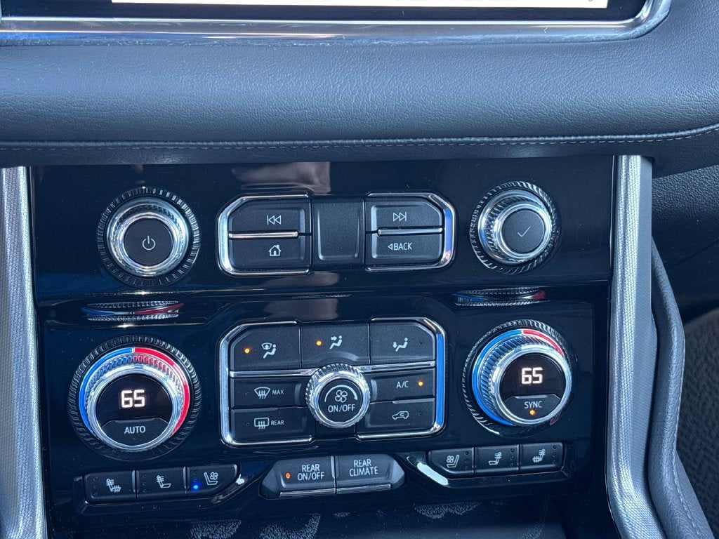 2023 GMC Yukon XL Denali