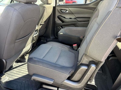 2018 Chevrolet Traverse LT Cloth w/1LT