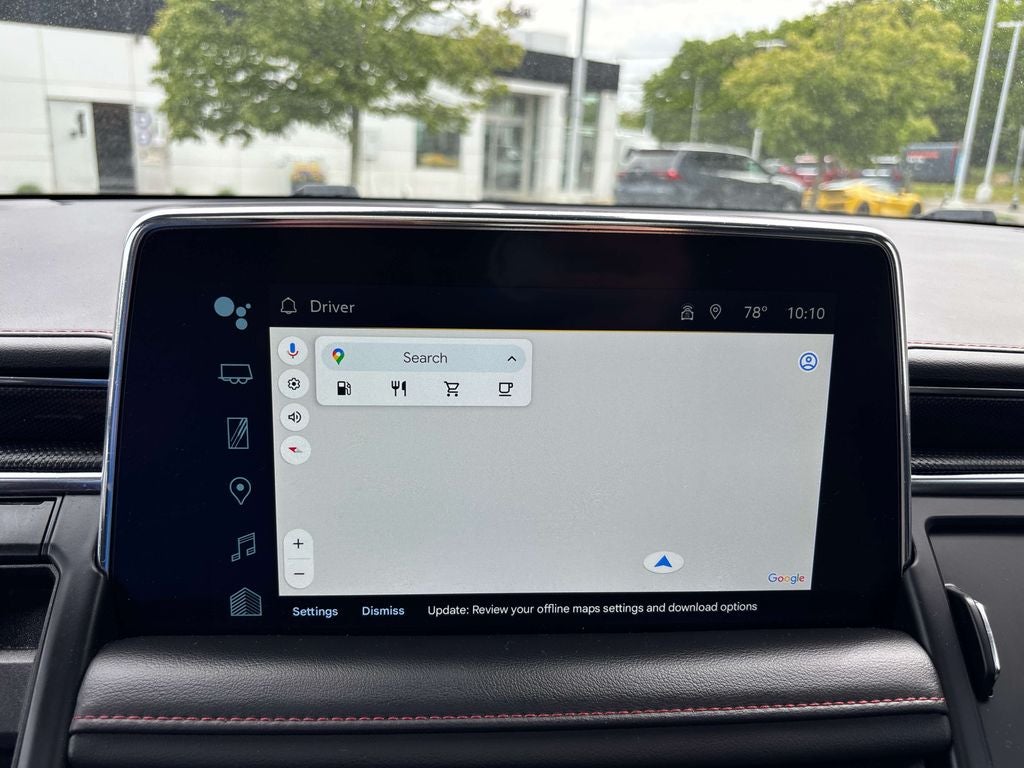 2023 Chevrolet Suburban RST