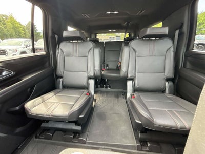 2023 Chevrolet Suburban RST