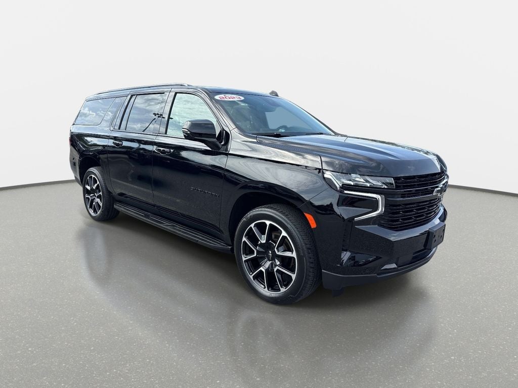2023 Chevrolet Suburban RST