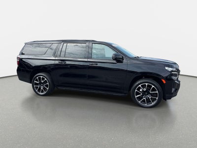 2023 Chevrolet Suburban RST