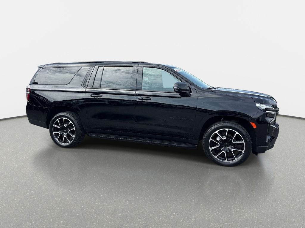 2023 Chevrolet Suburban RST