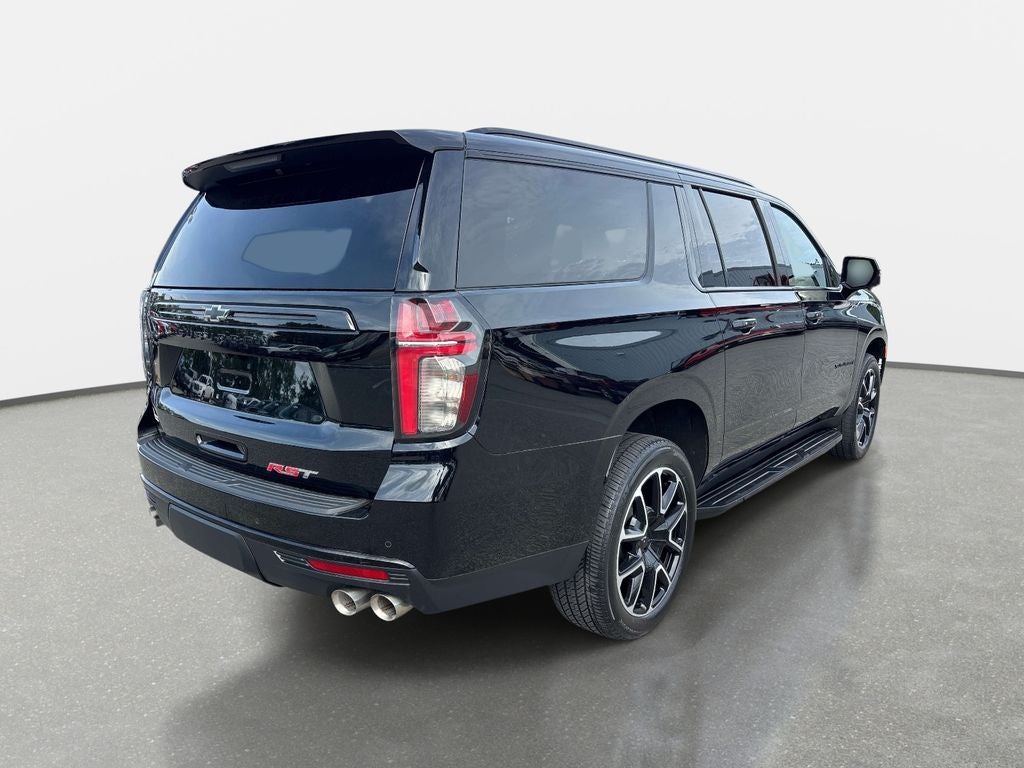 2023 Chevrolet Suburban RST
