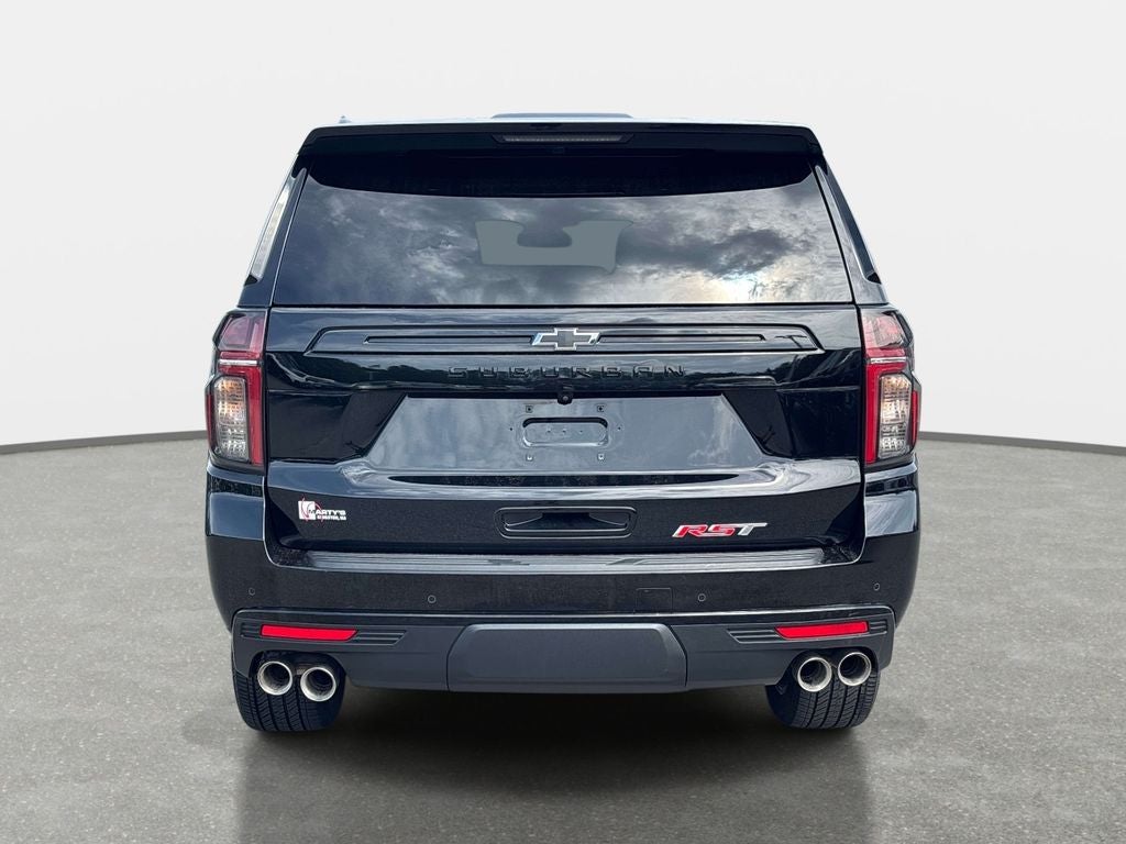 2023 Chevrolet Suburban RST