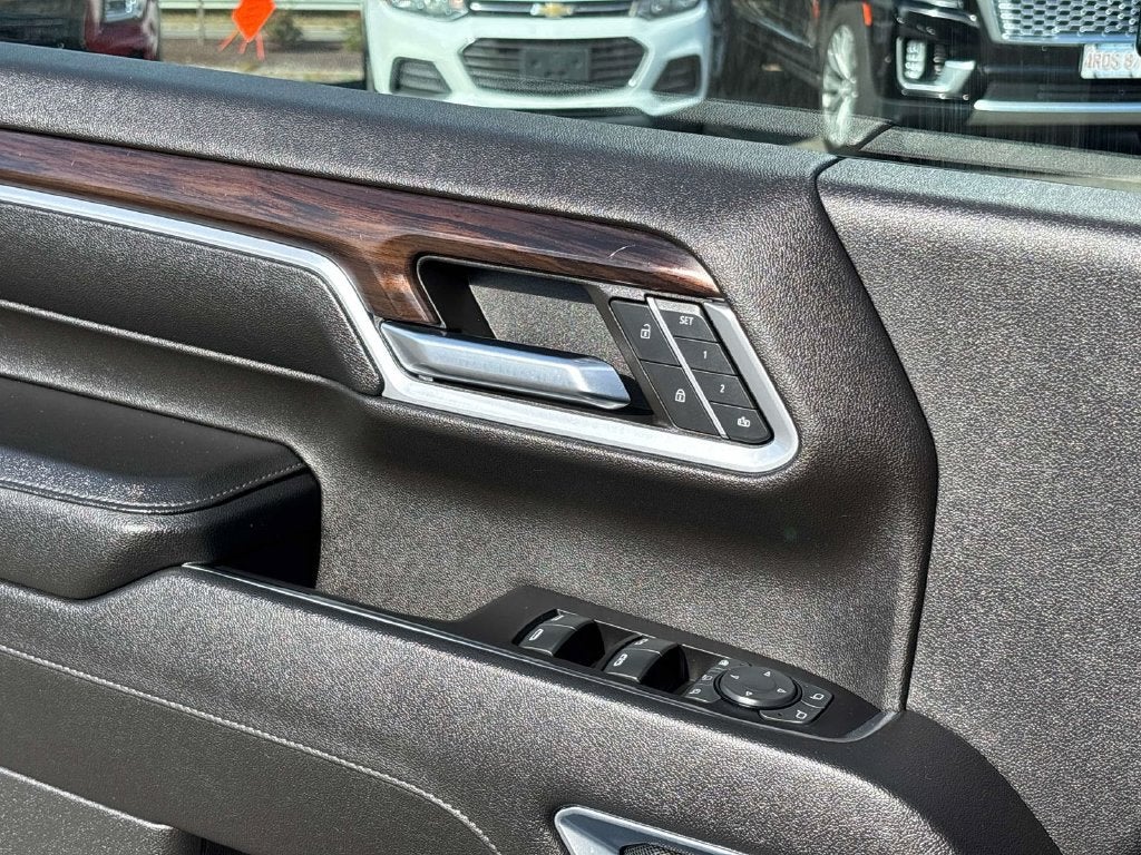 2024 GMC Sierra 2500HD SLT