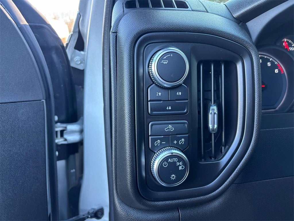 2022 GMC Sierra 2500HD Pro