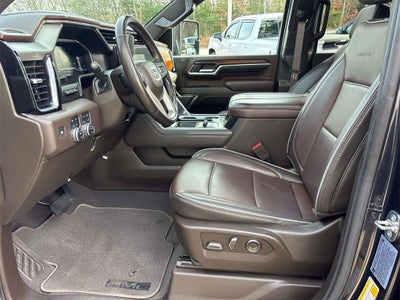 2024 GMC Sierra 2500HD Denali