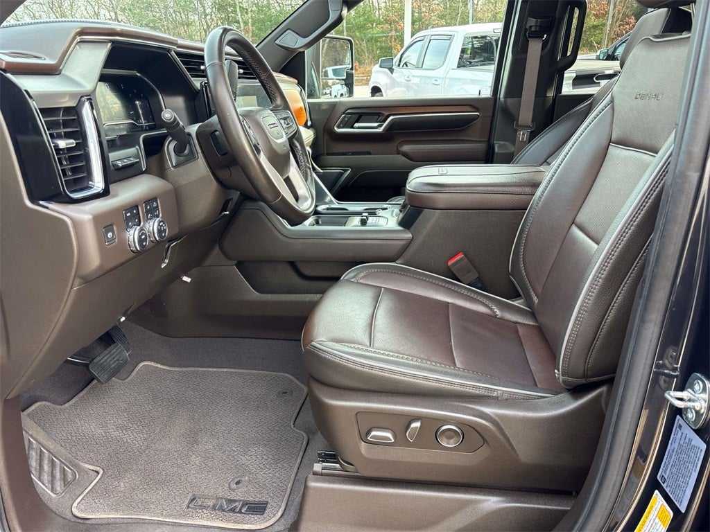 2024 GMC Sierra 2500HD Denali