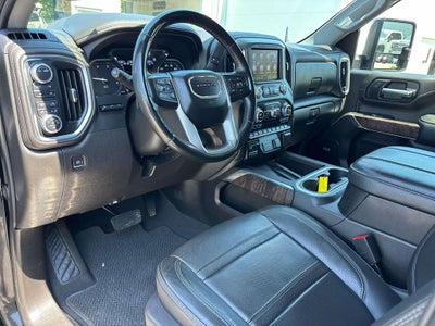 2023 GMC Sierra 2500HD Denali