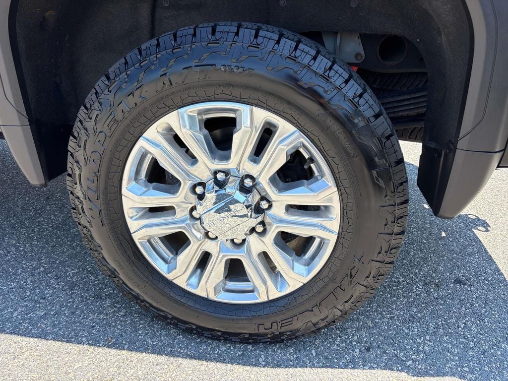 2023 GMC Sierra 2500HD Denali