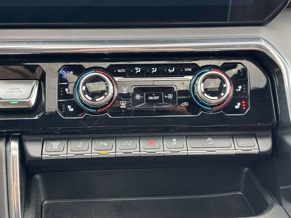 2025 GMC Sierra 2500HD Denali Ultimate