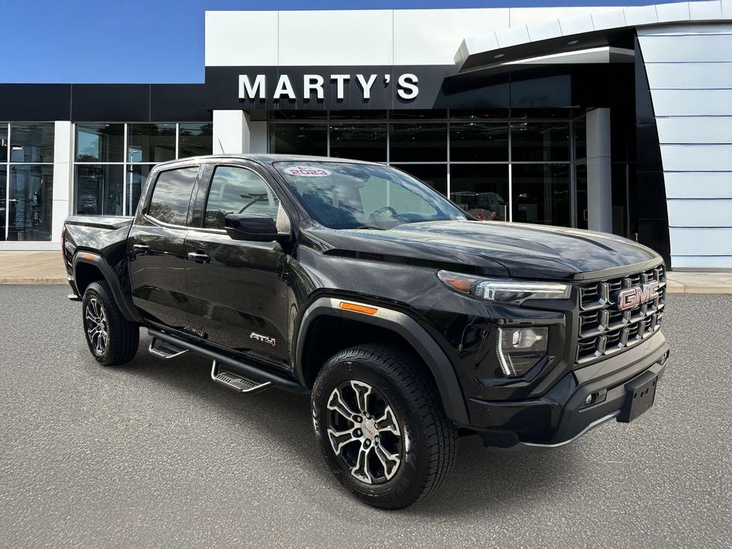 2023 GMC Canyon AT4