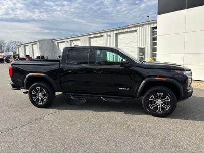 2023 GMC Canyon AT4