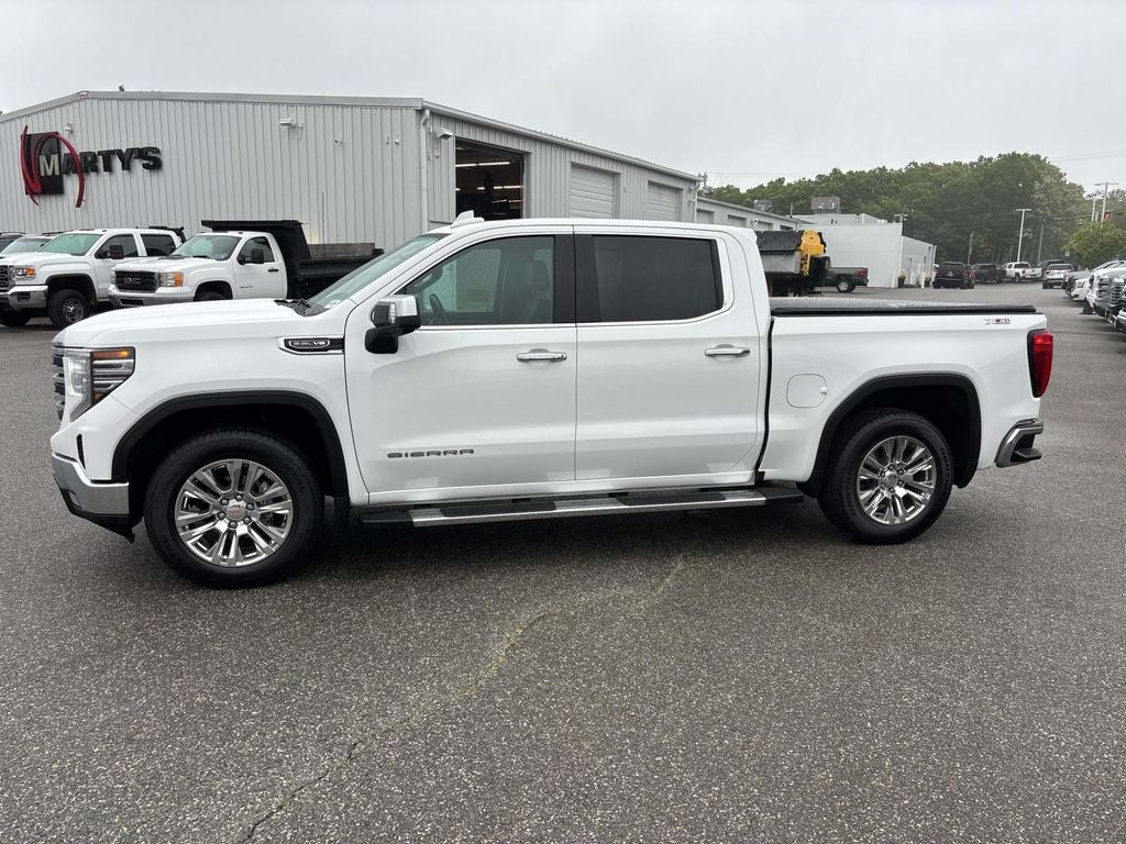 2022 GMC Sierra 1500 SLT