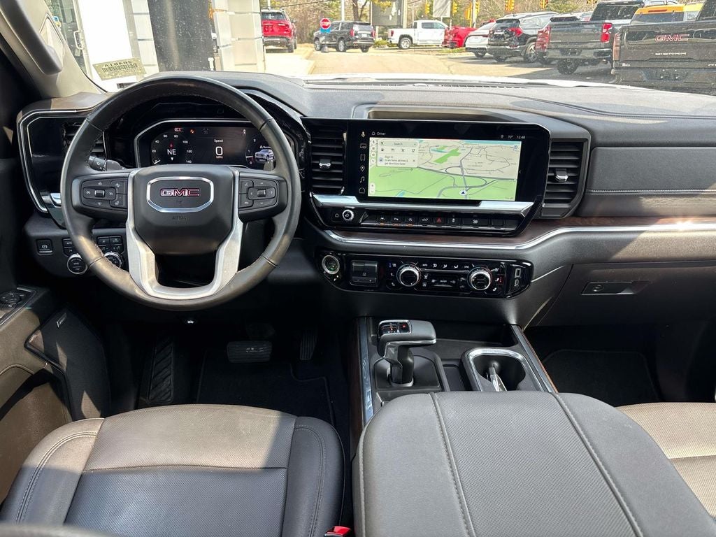 2024 GMC Sierra 1500 SLT