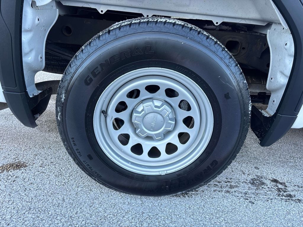 2023 GMC Sierra 1500 Pro