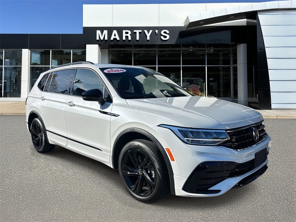 2024 Volkswagen Tiguan 2.0T SE R-Line Black