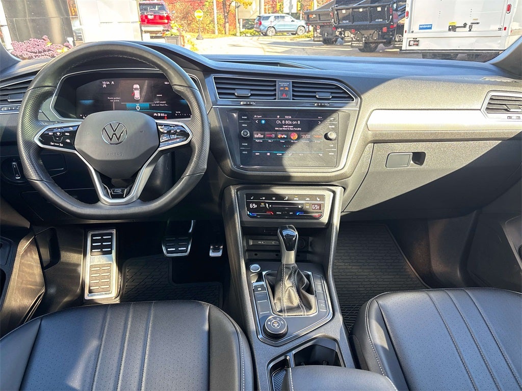 2024 Volkswagen Tiguan 2.0T SE R-Line Black