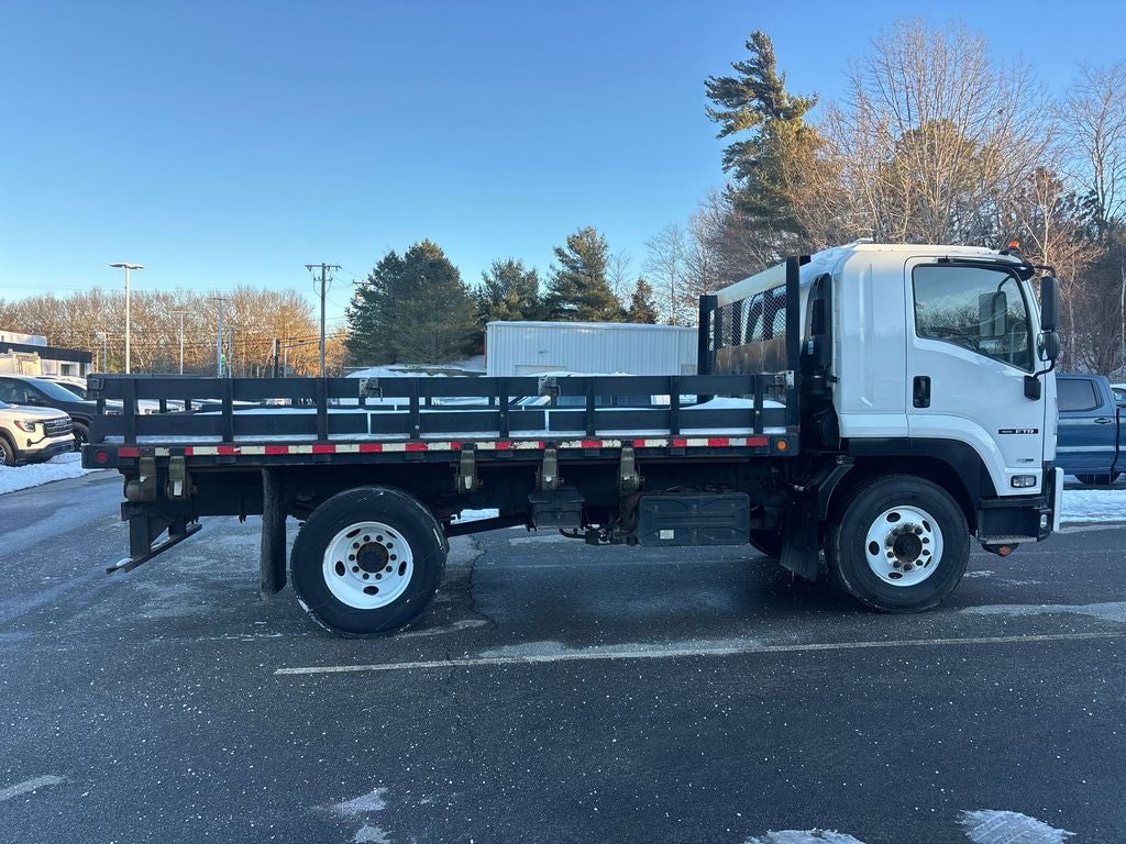 2020 Isuzu FTR FLAT BED