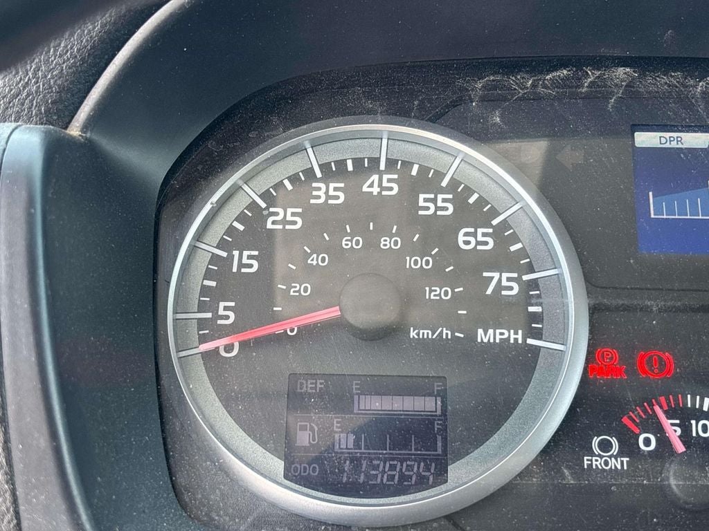 2013 Hino 268 24 FOOT BOX WITH LIFTGATE