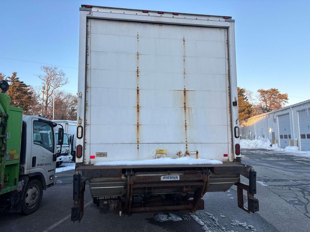 2013 Hino 268 24 FOOT BOX WITH LIFTGATE