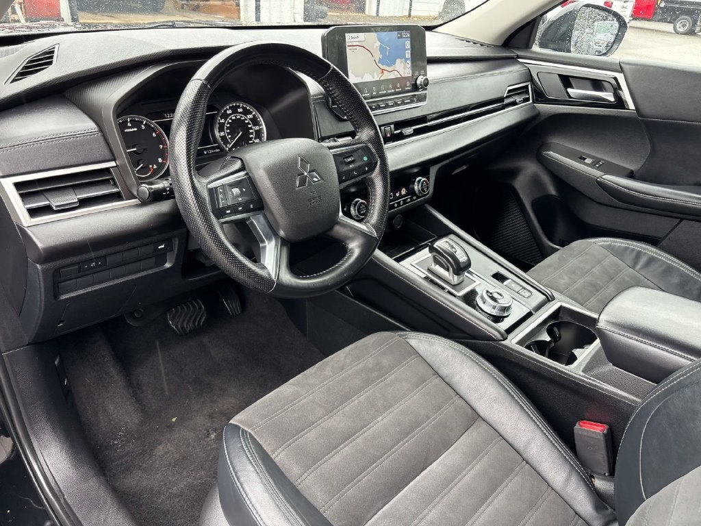 2023 Mitsubishi Outlander Ralliart