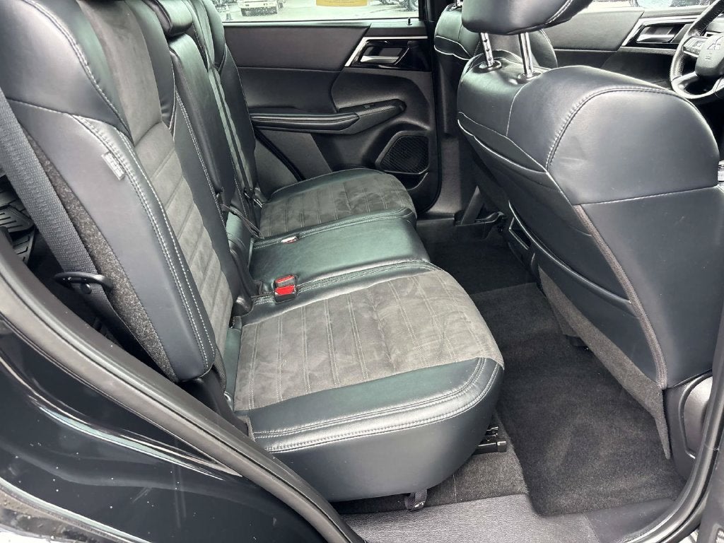 2023 Mitsubishi Outlander Ralliart