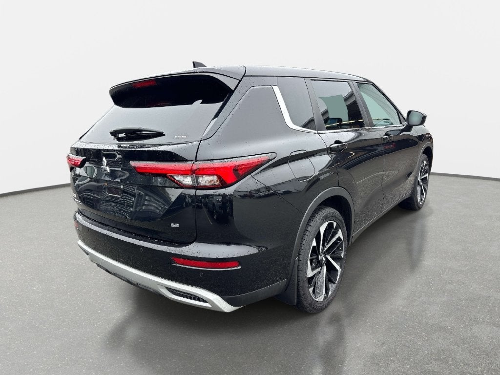2023 Mitsubishi Outlander Ralliart