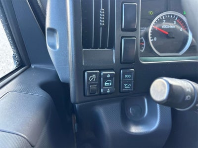 2024 Isuzu NRR GAS 16 FOOT BOX