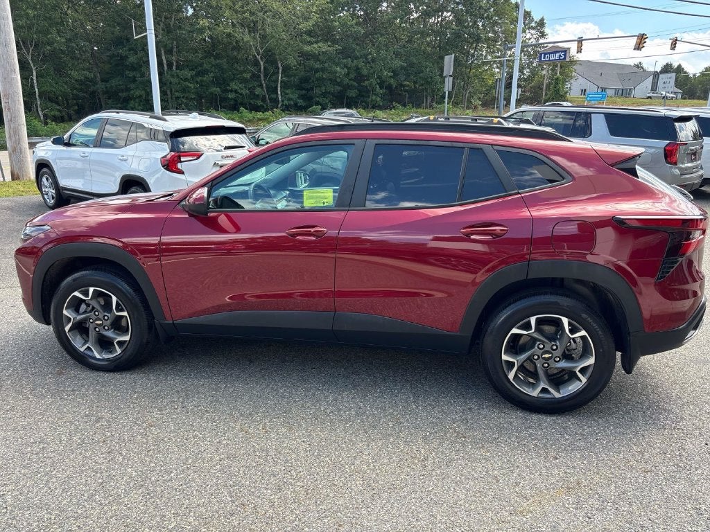 2024 Chevrolet Trax LT