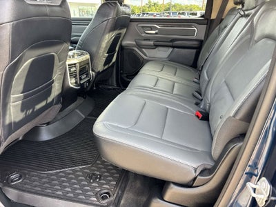 2020 RAM 1500 Big Horn Crew Cab 4x4 5'7" Box