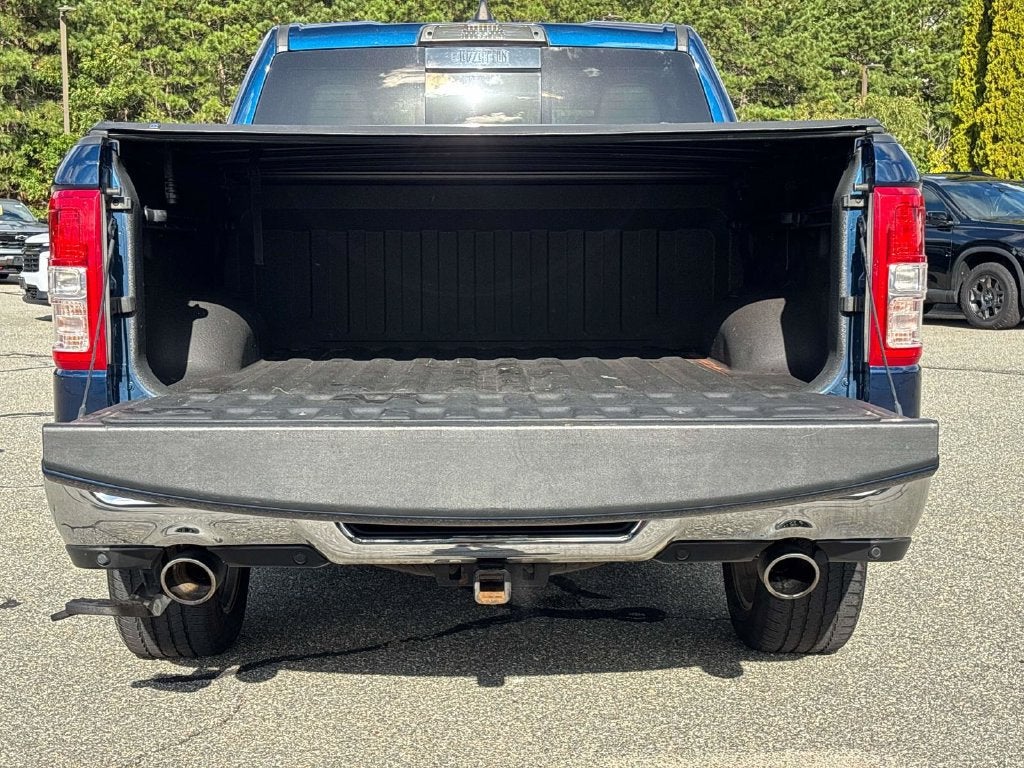 2020 RAM 1500 Big Horn Crew Cab 4x4 5'7" Box