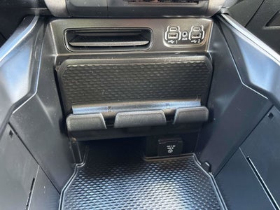2020 RAM 1500 Big Horn Crew Cab 4x4 5'7" Box