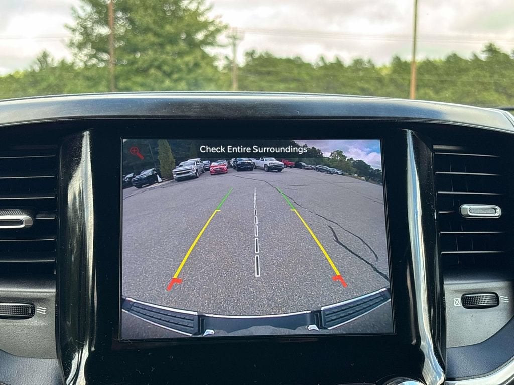 2022 RAM 1500 Big Horn Crew Cab 4x4 5'7" Box