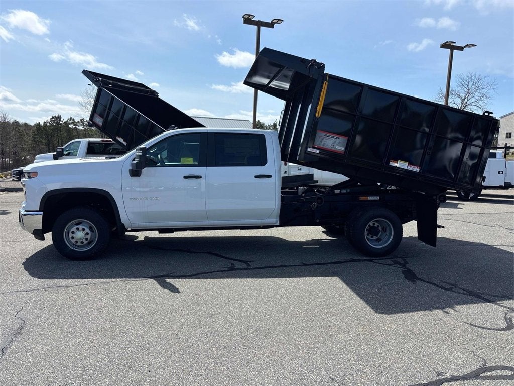 2025 Chevrolet Silverado 3500 HD Chassis Cab Work Truck