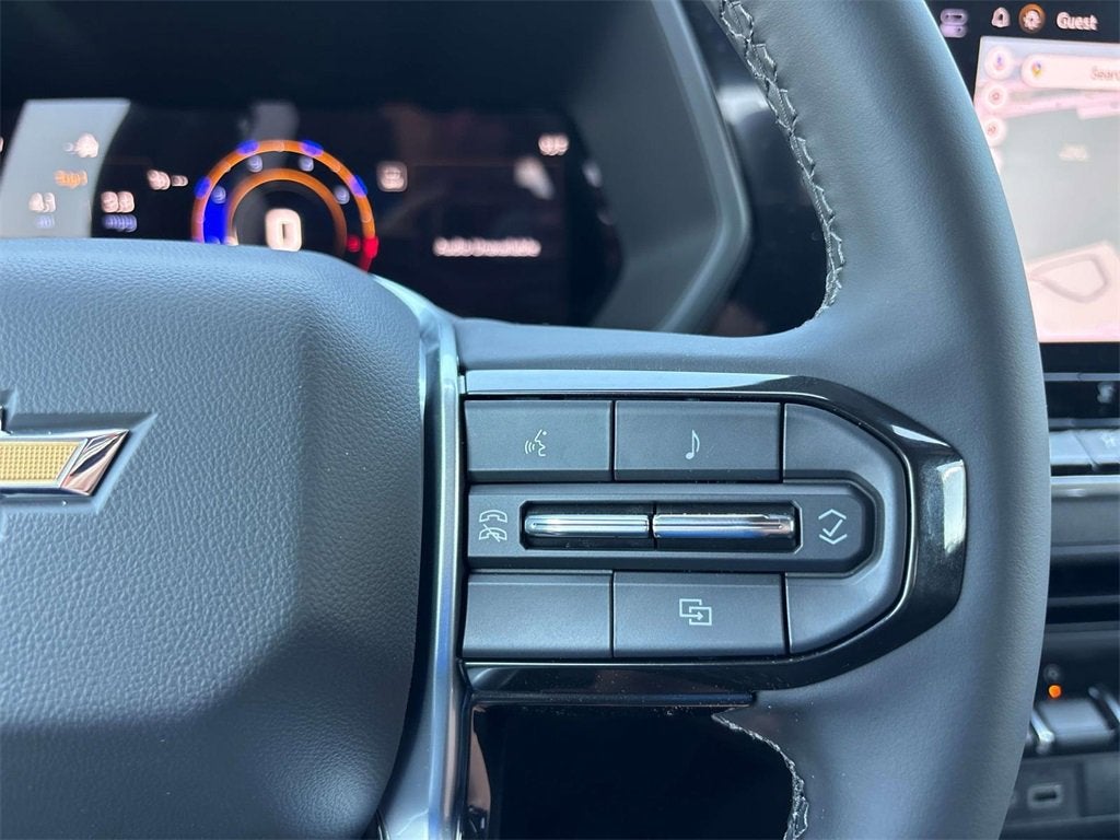 2025 Chevrolet Colorado WT/LT