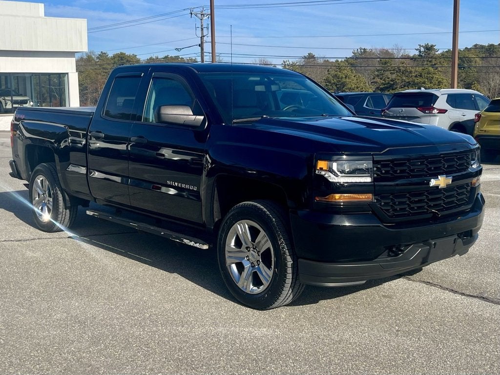 2017 Chevrolet Silverado 1500 Custom